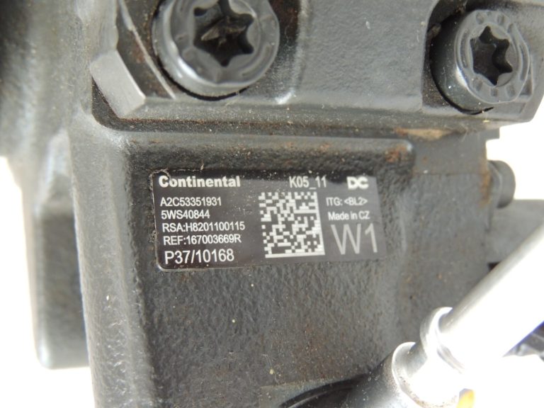 Renault Nissan Dacia 1.5DCi K9K 658 Iesmidzināšanas sūknis Augstspiediena sūknis 167003669R