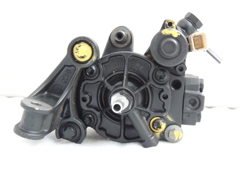 Renault Nissan Dacia 1.5DCi K9K 658 Iesmidzināšanas sūknis Augstspiediena sūknis 167003669R
