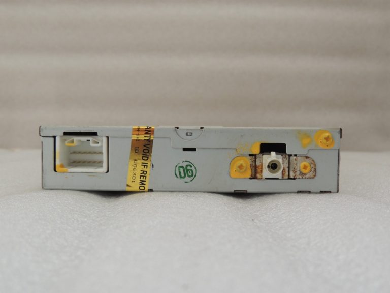 Mitsubishi Outlander III radio vadības bloks tuneris 8701A396 Vadības bloks