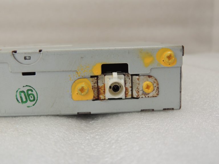Mitsubishi Outlander III radio vadības bloks tuneris 8701A396 Vadības bloks