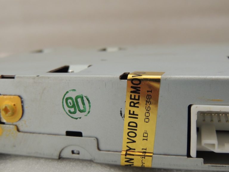 Mitsubishi Outlander III radio vadības bloks tuneris 8701A396 Vadības bloks