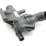 Nissan X-Trail T32 1,6DCi R9M 11061-00Q2C Termostata korpuss 1106100Q2C
