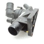 Nissan X-Trail T32 1,6DCi R9M 11061-00Q2C Termostata korpuss 1106100Q2C