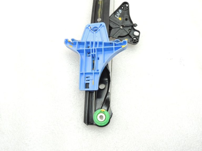 Oriģinālais VW Tiguan 5N Aizmugurējā loga regulators pa labi 5N0839462A