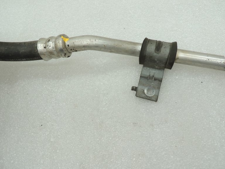 Subaru Forester SG gaisa kondicioniera šļūtene 73425SC010 73425SC011
