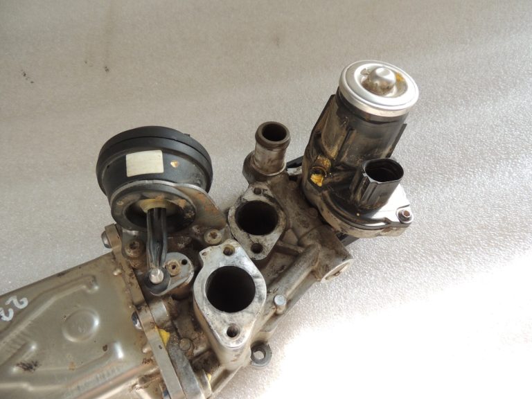 VAG 2.0TDi radiatora EGR vārsts 2X0131512A 0280751016 03L131512C