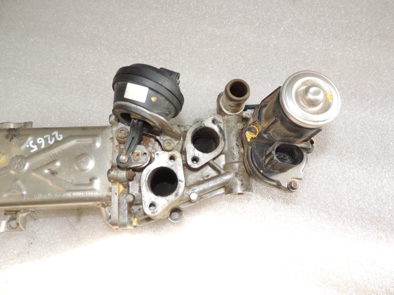 VAG 2.0TDi radiatora EGR vārsts 2X0131512A 0280751016 03L131512C