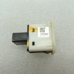 Opel Antara AUX savienojuma ligzda 20897015 4802814 AUX ieeja