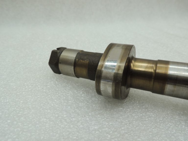 Audi A6 C6 4F 4.2 V8 BAT 1-4 cyl Izplūdes vārpsta 079109102AJ Izplūdes vārpsta