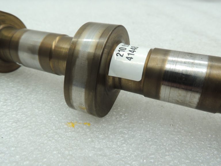 Audi A6 C6 4F 4.2 V8 BAT 1-4 cyl Izplūdes vārpsta 079109102AJ Izplūdes vārpsta