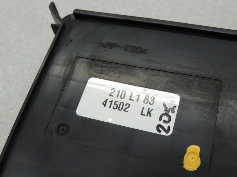 Mazda CX5 Vadības bloks virsbūves modulis G46C675Y0B Vadības bloks G46C-67-5Y0B