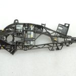 Opel Insignia B Priekšējais kreisais ārējo durvju roktura turētāja rāmis 13515513