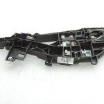 Opel Insignia B Priekšējais kreisais ārējo durvju roktura turētāja rāmis 13515513