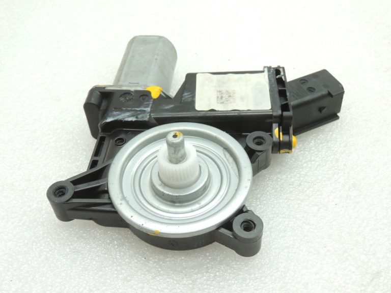 Opel Insignia B Aizmugurējā kreisā loga regulatora motors 39176511 Liftera motors Aizmugurējais kreisais