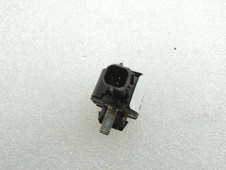 Opel Insignia B Gaisa spilvena sensors Crash sensors priekšējais kreisais 13583355