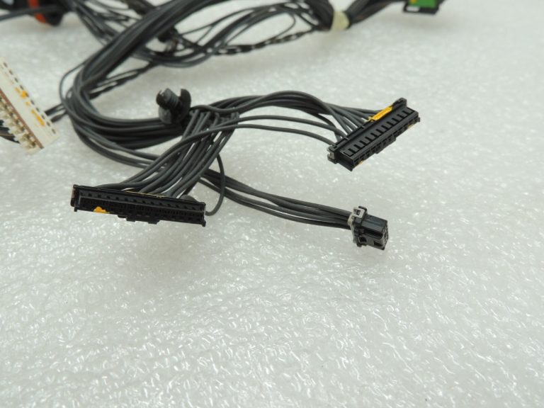 Opel Insignia B ZKW Intelli Lux Led priekšējo lukturu vadu instalācija pa kreisi pa labi