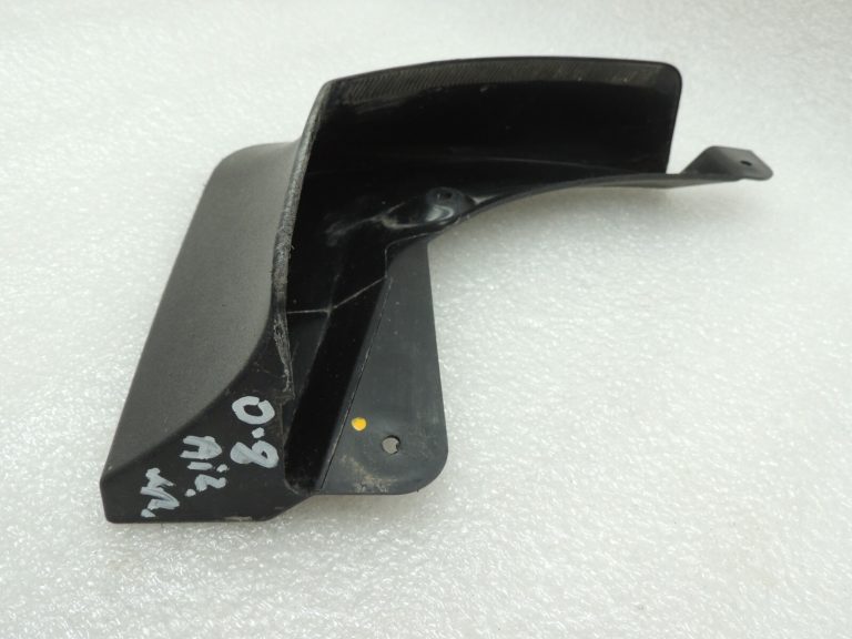 Opel Insignia B hečbeks aizmugurējais dubļu atloku komplekts 39077361