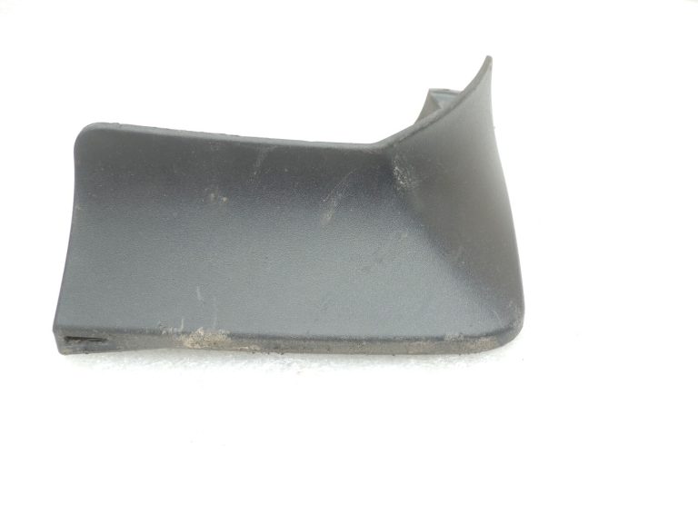 Opel Insignia B hečbeks aizmugurējais dubļu atloku komplekts 39077361