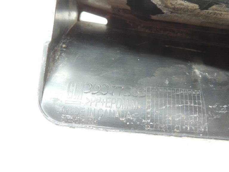 Opel Insignia B hečbeks aizmugurējais dubļu atloku komplekts 39077361