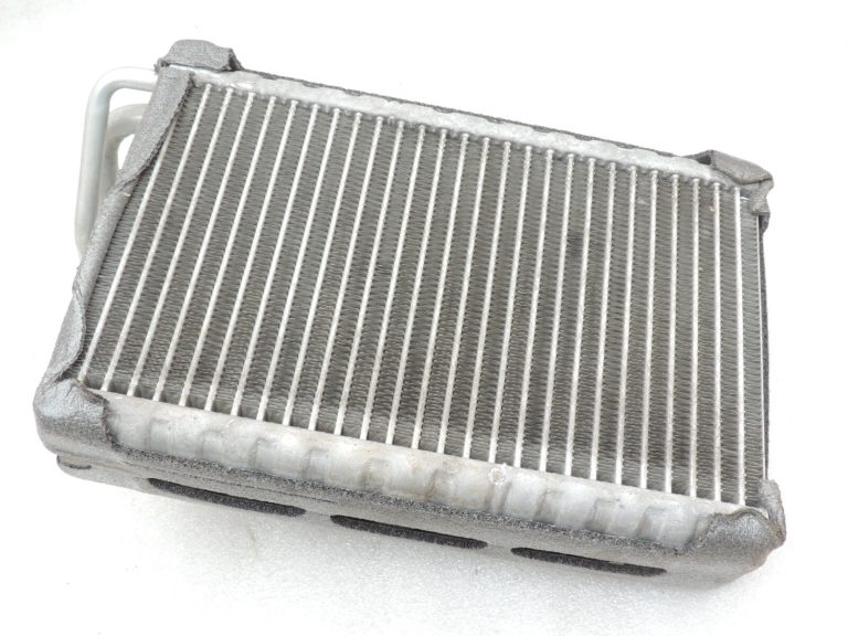 Chrysler Grand Voyager V A/C iztvaicētājs 68029726AC