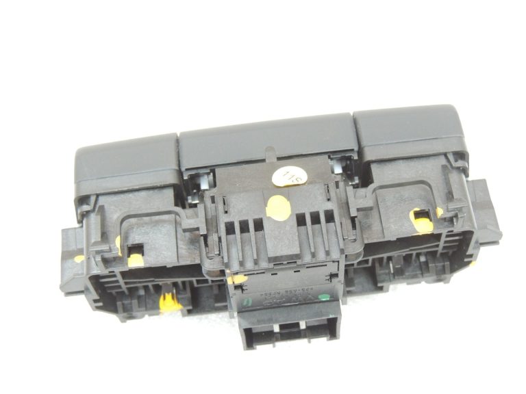 Cupra Leon KL8 ZV stāvbremžu slēdzis Stāvbremžu slēdzis Slēdzis 5FA927225