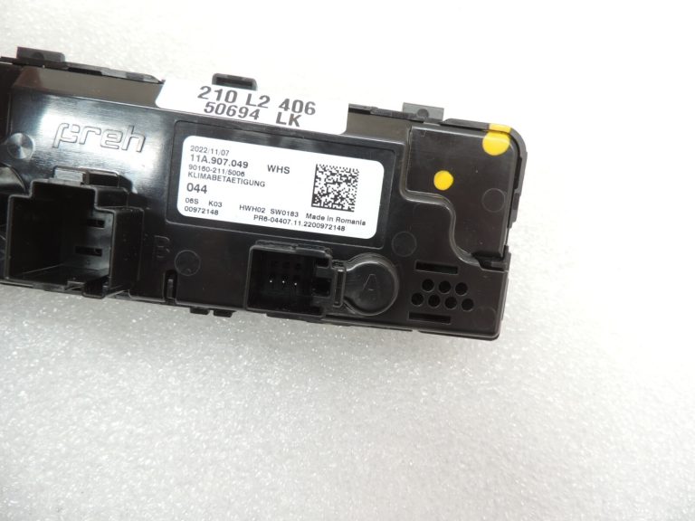 Seat Cupra Leon KL8 Aizmugures klimata kontroles bloks Klimata kontroles apsildes bloks 11A907049WHS