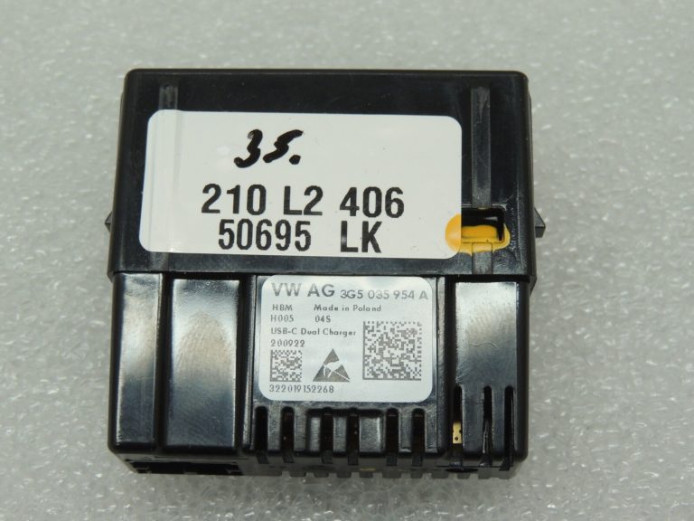 Seat Cupra Leon KL8 Aizmugurējais divviru lādētājs C tipa 3G5035954A