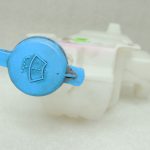 Suzuki SX4 I Priekšējā stikla mazgāšanas šķidruma rezervuārs 38450-79J11