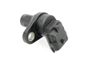 Mercedes Benz AMG M156 (156.984) Sadales vārpstas sensors pa labi A0061531728
