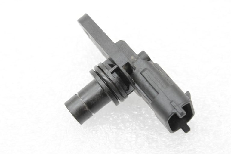 Mercedes Benz AMG M156 (156.984) Sadales vārpstas sensors kreisais labais A0061537128