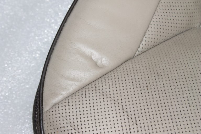 Lancia Thema II priekšējo kreiso sēdekļu spilvens Mochacino āda K68138323AA