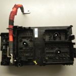 Opel Astra J priekšējā drošinātāju kārba Priekšējā drošinātāju kārba 13343767 RY