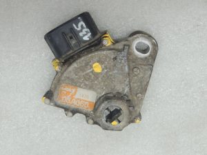 Aisin AW 03-72LS Automātiskās transmisijas ieslēgšanas slēdzis 84540-2420