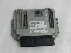 Hyundai i40 1.7CRDi dzinēja vadības bloks Dzinēja ECU D4FD 39120-2A206