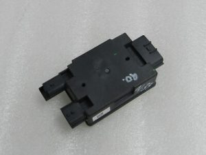 Nissan Qashqai II J11 diesel fuel pump control unit module 169109238R