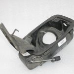 OEM Mercedes Benz Vaneo W414 degvielas uzpildes vāciņš degvielas uzpildes vāka eņģe A4146300267