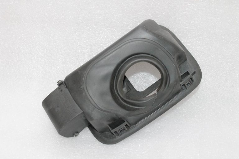 OEM Mercedes Benz Vaneo W414 degvielas uzpildes vāciņš degvielas uzpildes vāka eņģe A4146300267