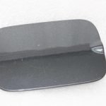 Mercedes Vaneo W414 degvielas uzpildes vāciņš degvielas uzpildes vāka vāciņš 9154 Carbon Black Metallic