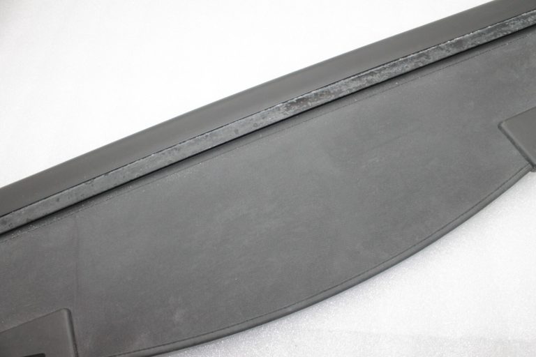 Oriģināls Mazda CX-5 KE Rullo žalūzijas nodalījuma plaukta vāks KD45-68-34XA 02, KD45-68-34XA02