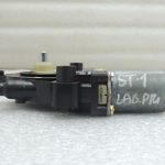 VW SKODA AUDI SEAT Logu regulatora motors priekšējais labais 5Q095980802B
