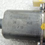 VW SKODA AUDI SEAT Logu regulatora motors priekšējais labais 5Q095980802B