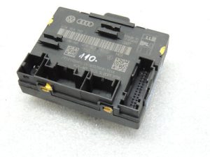 Оригинальный OE VW Audi Skoda блок управления дверьми 4G8959792J
