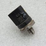VW AUDI SEAT SKODA 1.2 1.4 1.6 1.8 2.0 Degvielas spiediena sensors 06J906051F