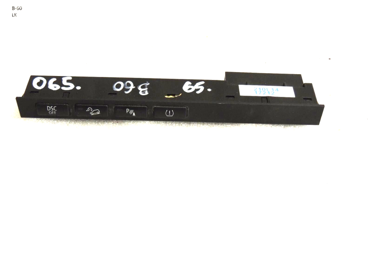 BMW X3 E83 drošības malas vadības paneļa slēdzis PDC DCS slēdža bloks 3415617
