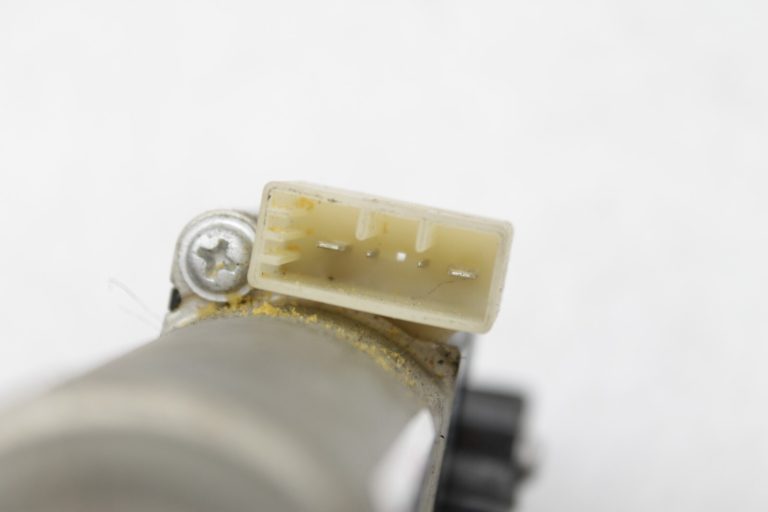 OEM Lancia Thema II priekšējā kreisā sēdekļa regulēšanas mehānisms atzveltnes atzveltne L0243367AA