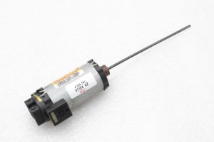 Lancia Thema II priekšējā kreisā sēdekļa servomotora sēdekļa motors L0219006AA, K68159121AA