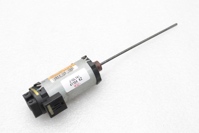 Lancia Thema II priekšējā kreisā sēdekļa servomotora sēdekļa motors L0219006AA, K68159121AA