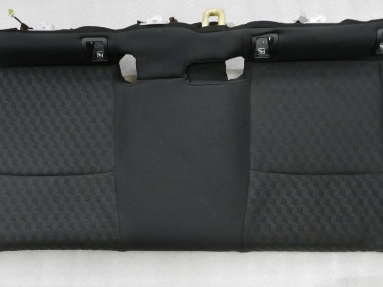 Toyota Yaris IV (XP210) Aizmugurējie sēdekļi 71503K0030, 71075K0040C1