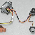 Lancia Thema II aizmugurējo gaismu instalācijas lukturu turētājs 68042174AE, K68042174AE