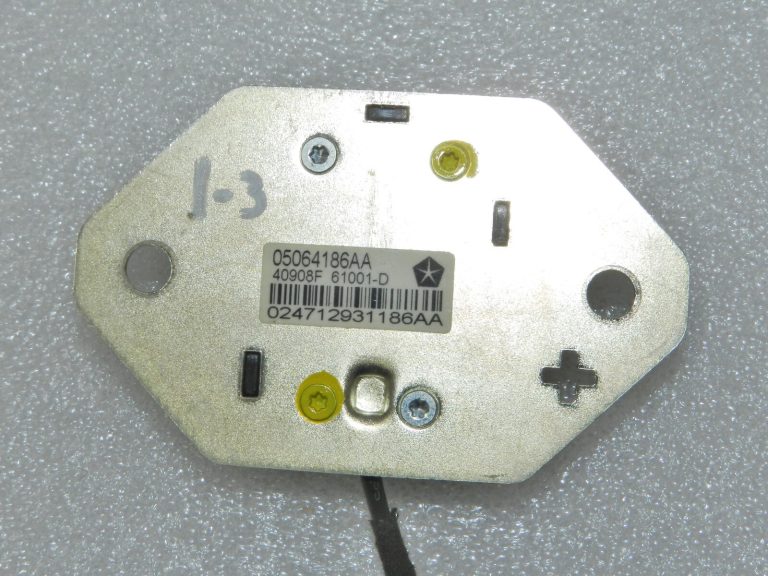 Lancia Thema II Chrysler 300C LD GPS antenas vadības bloks K05064186AA, 05064186AA